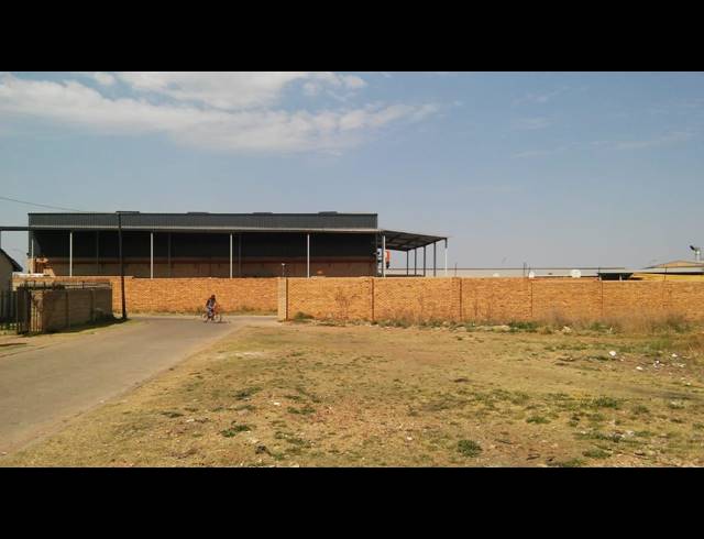 14,345M² VACANT LAND FOR SALE IN RANDFONTEIN CENTRAL
